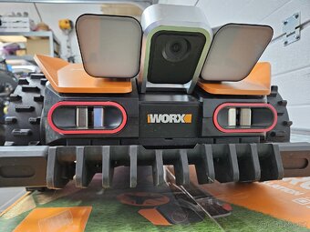 Robotická sekačka Worx Landroid Vision M800 WR208E - 6