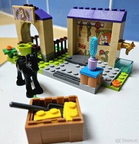 LEGO® Friends 41361 Mia a stáj pro hříbata

 - 6