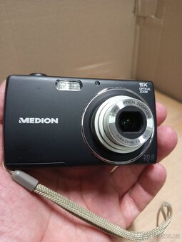 MEDION MD 87657 - 6