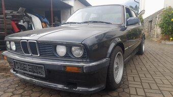 Bmw E30 318i/A - 6