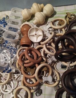 Nabízím kroužky a žabky na záclony, různé min. 150ks - 6
