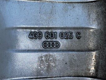 Original ALU kola Audi 18" 7J ET38 + 235/55/R18 - 6