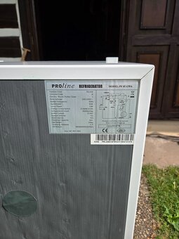 Lednice s mrazící přihrádkou 92L - 6