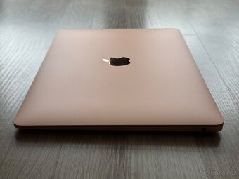Apple MacBook Air 13¨ 2020 8Gb / 256GB Gold - TOP - 6