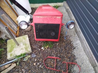 Kapota zetor 6911 - 6