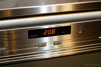 Miele myčka nerezová vestavná G 6100 , tři koše - 6