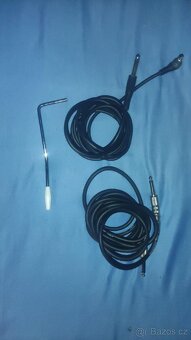 Elektrická kytara s příslušenstvím - 6