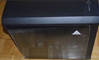 Fractal Design Torrent Black TG, nová, krabice + příslušenst - 6