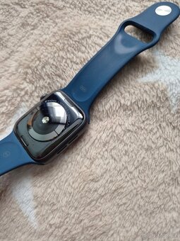Apple Watch 5 44mm - 6