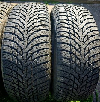Nokian Tyres WR Snowproof 215/55 R17 98H - 6
