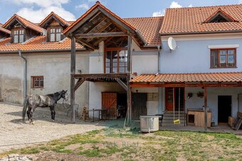 Prodej zemědělská usedlost 883 m2, pozemek 6 835 m2 - Velká  - 6
