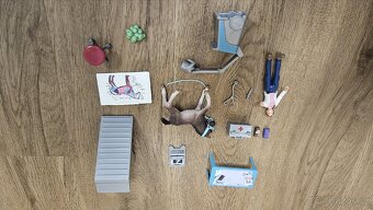 Schleich - Mobilní veterinářská klinika - 6