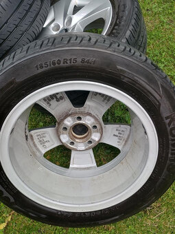 Alu 15" 5x100, Škoda + letní 185/60 r15, fabia 3 - 6