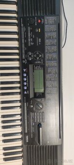 YAMAHA PSR - 320 - 6