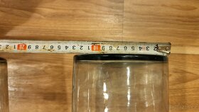 Skleněné nádoby vhodné na víno - 6