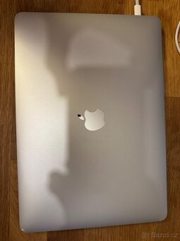 MacBook Pro 13" M1 (2020) | 8GB RAM | 256GB SSD - 6