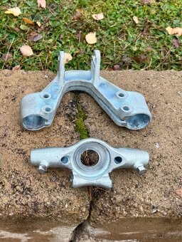 Jawa perak, Ogar 350 - podkova a držák - 6