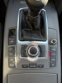 AUDI A6 2.4 V6 MANUÁL 6 RYCHLOSTÍ - 6