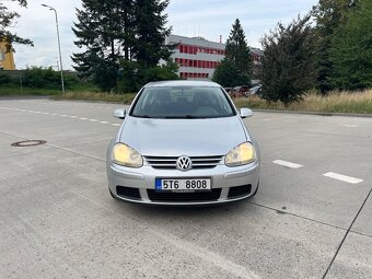 Prodám Wolkswagen Golf 5 1.6 74KW - 6