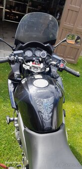 Honda CBF 1000 - 6