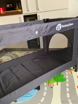 Cestovní postýlka Petite&Mars + matrace ZDARMA - 6