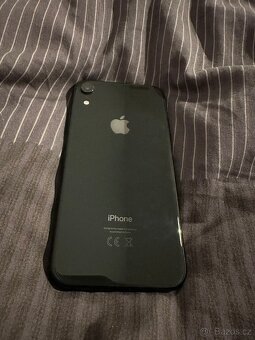 Apple Iphone XR - 64gb černá/black - 6