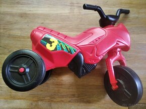 Plastové odrážedlo motorka červená - 6