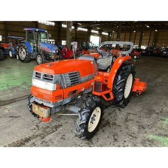 Malotraktor Kubota - 6