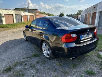 BMW 320i (E90) - 6