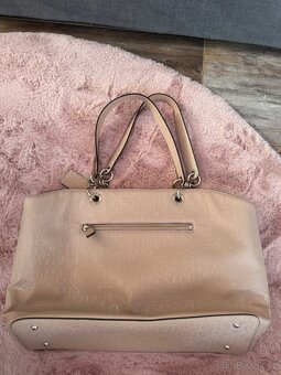 Kabelka zn. Guess - original - 6