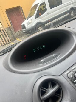Toyota Yaris 1999 - 6