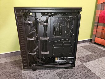 Prodám PC sestavu s Ryzen 5 9600X a RTX 4070 Super - 6