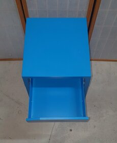 Modrý noční stolek zn.Ikea - 6
