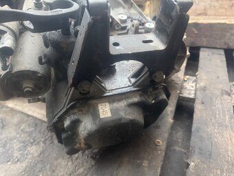 Prodám převodovka FRA - 6