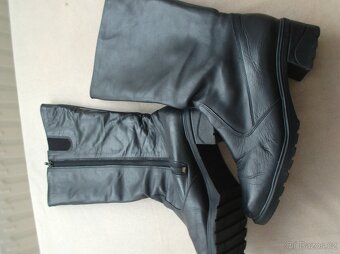 Kožené černé kozačky - 6