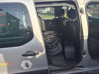 Peugeot Partner Tepee 2011 – motor 220000km - 6