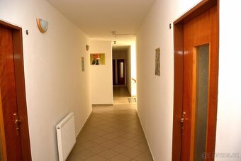 Pronájem pokoje se sociálkou Hradec Králové - 6