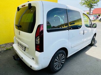 PEUGEOT PARTNER HDi 1.6 TEPEE PUVOD ČR 5 MÍST TAŽNÉ NAVIGACE - 6