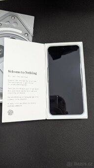Nothing Phone (3a PRO) 12+256GB šedý - 6