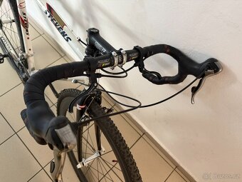 Gravel - Cyklokrosové kolo STEVENS váha 6,8kg - 6