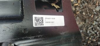 Vyztuha predniho narazniku vw tiguan 57h807109b - 6
