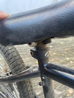 Author bmx - 6