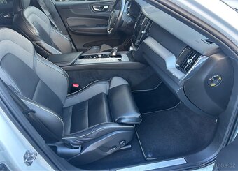 XC60 B4 AWD R-DES, ČR,záruka,tažné,servis,DPH - 6