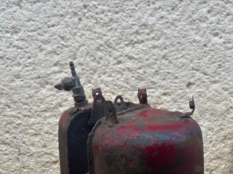 Nádrž jawa 550/555 - 6