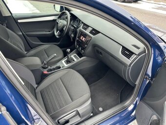 Škoda octavia 3  velmi pěkný stav - 6