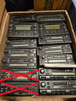 Sbírka Blaupunkt, Grundig Becker Mercedes autorádia - 6
