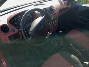 Ford Fiesta 1.3i najeto 118tkm, servisní knížka,klima. - 6