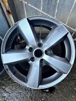 Dezent 18” 5x120 5ks - 6