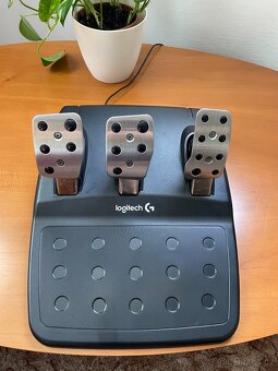 Herní volat Logitech G29 (+pedály, řadící páka) - 6