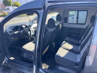 VW CADDY Maxi, 2.0 TDi 110kw,7 míst r.v 2016 plný servis,DSG - 6